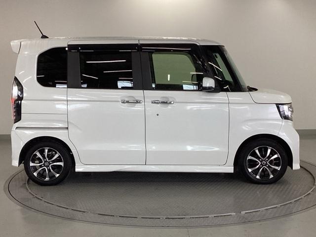 Ｎ－ＢＯＸカスタム Ｇ・Ｌホンダセンシング　純正ナビ　フルセグ　リアカメラ　地デジＴＶ　助手席エアバッグ　キーレス　アイドリングＳＴ　セキュリティーアラーム　スマ－トキ－　ナビＴＶ　ＥＴＣ　前車追従機能　サイドエアバッグ　ＬＥＤヘッドライト（32枚目）