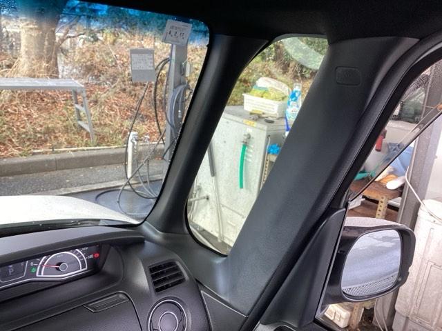 Ｎ－ＢＯＸカスタム Ｇ・Ｌホンダセンシング　純正ナビ　フルセグ　リアカメラ　地デジＴＶ　助手席エアバッグ　キーレス　アイドリングＳＴ　セキュリティーアラーム　スマ－トキ－　ナビＴＶ　ＥＴＣ　前車追従機能　サイドエアバッグ　ＬＥＤヘッドライト（47枚目）