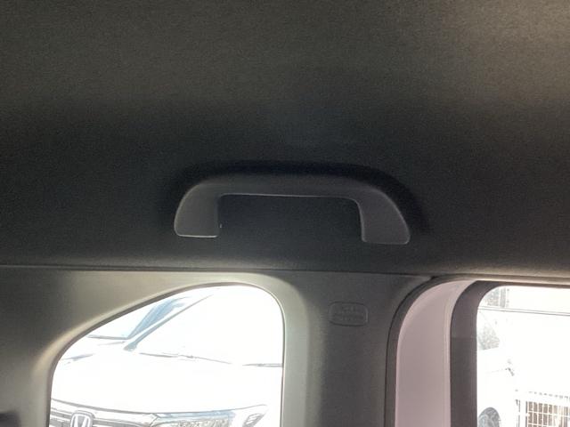 Ｎ－ＢＯＸカスタム Ｇ・Ｌホンダセンシング　純正ナビ　フルセグ　リアカメラ　地デジＴＶ　助手席エアバッグ　キーレス　アイドリングＳＴ　セキュリティーアラーム　スマ－トキ－　ナビＴＶ　ＥＴＣ　前車追従機能　サイドエアバッグ　ＬＥＤヘッドライト（58枚目）