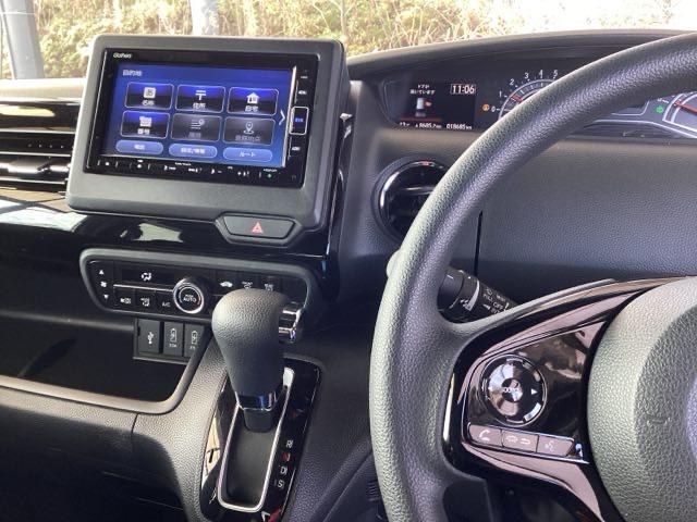 Ｎ－ＢＯＸカスタム Ｌ　純正ナビ　フルセグ　リアカメラ　Ｐソナー　サイドエアバッグ　ナビＴＶ　Ａストップ　シートヒータ　ベンチシート　キーフリーシステム　ＬＥＤライト　クルーズコントロール　ＡＣ　ＤＶＤ視聴可能　スマキー（2枚目）