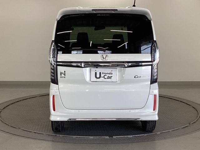 Ｎ－ＢＯＸカスタム Ｌ　純正ナビ　フルセグ　リアカメラ　Ｐソナー　サイドエアバッグ　ナビＴＶ　Ａストップ　シートヒータ　ベンチシート　キーフリーシステム　ＬＥＤライト　クルーズコントロール　ＡＣ　ＤＶＤ視聴可能　スマキー（9枚目）