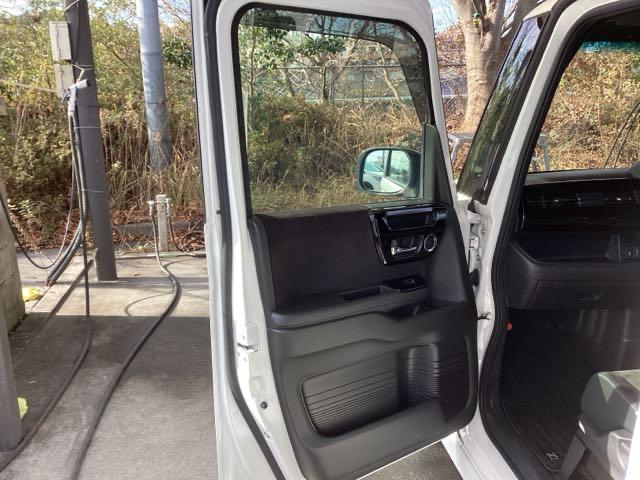 Ｎ－ＢＯＸカスタム Ｌ　純正ナビ　フルセグ　リアカメラ　Ｐソナー　サイドエアバッグ　ナビＴＶ　Ａストップ　シートヒータ　ベンチシート　キーフリーシステム　ＬＥＤライト　クルーズコントロール　ＡＣ　ＤＶＤ視聴可能　スマキー（36枚目）