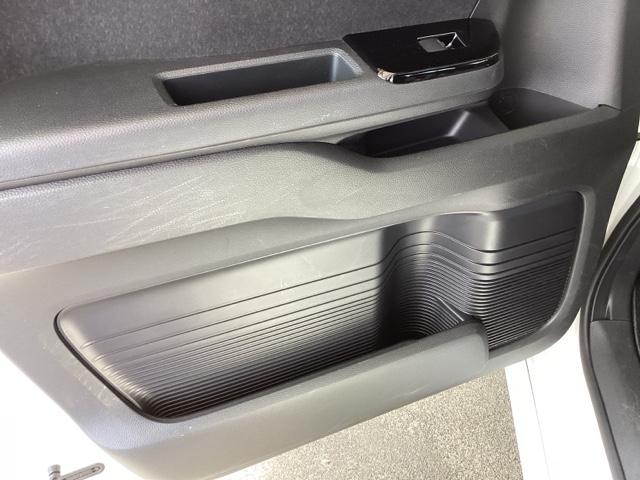 Ｎ－ＢＯＸカスタム Ｌ　純正ナビ　フルセグ　リアカメラ　Ｐソナー　サイドエアバッグ　ナビＴＶ　Ａストップ　シートヒータ　ベンチシート　キーフリーシステム　ＬＥＤライト　クルーズコントロール　ＡＣ　ＤＶＤ視聴可能　スマキー（38枚目）