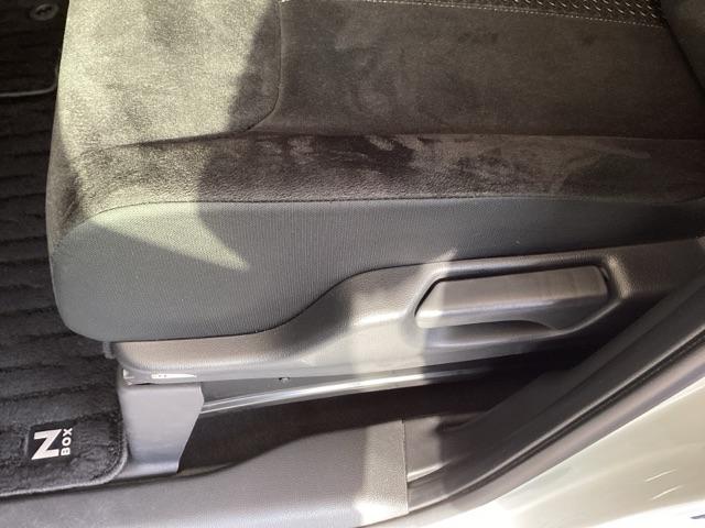 Ｎ－ＢＯＸカスタム Ｌ　純正ナビ　フルセグ　リアカメラ　Ｐソナー　サイドエアバッグ　ナビＴＶ　Ａストップ　シートヒータ　ベンチシート　キーフリーシステム　ＬＥＤライト　クルーズコントロール　ＡＣ　ＤＶＤ視聴可能　スマキー（39枚目）