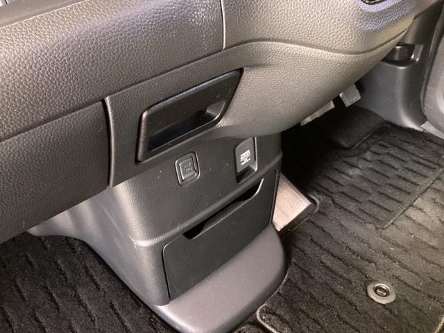 Ｎ－ＢＯＸカスタム Ｌ　純正ナビ　フルセグ　リアカメラ　Ｐソナー　サイドエアバッグ　ナビＴＶ　Ａストップ　シートヒータ　ベンチシート　キーフリーシステム　ＬＥＤライト　クルーズコントロール　ＡＣ　ＤＶＤ視聴可能　スマキー（43枚目）