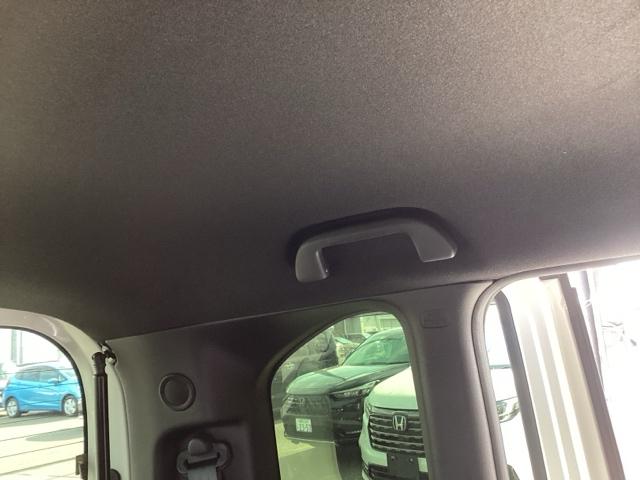 Ｎ－ＢＯＸカスタム Ｌ　純正ナビ　フルセグ　リアカメラ　Ｐソナー　サイドエアバッグ　ナビＴＶ　Ａストップ　シートヒータ　ベンチシート　キーフリーシステム　ＬＥＤライト　クルーズコントロール　ＡＣ　ＤＶＤ視聴可能　スマキー（54枚目）