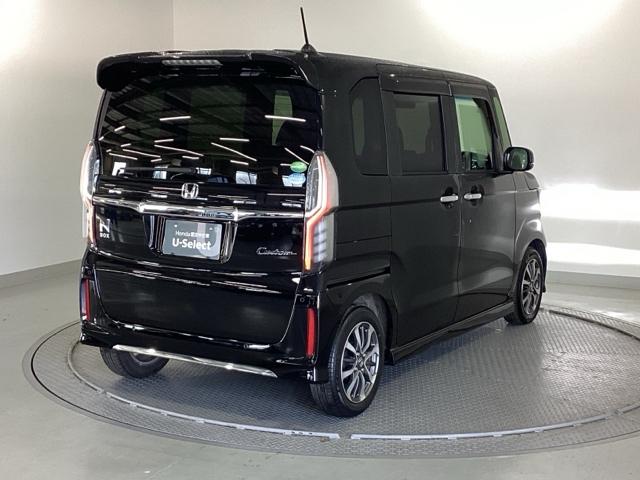 Ｎ－ＢＯＸカスタム Ｌ　純正メモリーナビ　両側電動スライドドア　両席電動スライドドア　Ｐソナー　サイドエアバッグ　ナビＴＶ　Ａストップ　シートヒータ　ベンチシート　点検記録簿　キーフリーシステム　ＬＥＤライト　リアカメ　ＡＣ（8枚目）