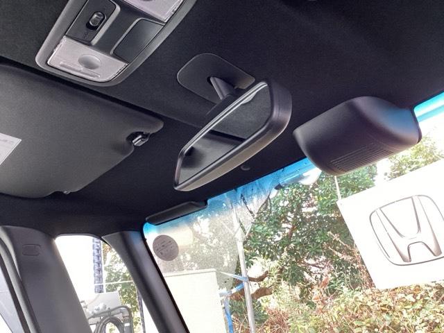 Ｎ－ＢＯＸカスタム Ｌ　純正メモリーナビ　両側電動スライドドア　両席電動スライドドア　Ｐソナー　サイドエアバッグ　ナビＴＶ　Ａストップ　シートヒータ　ベンチシート　点検記録簿　キーフリーシステム　ＬＥＤライト　リアカメ　ＡＣ（10枚目）