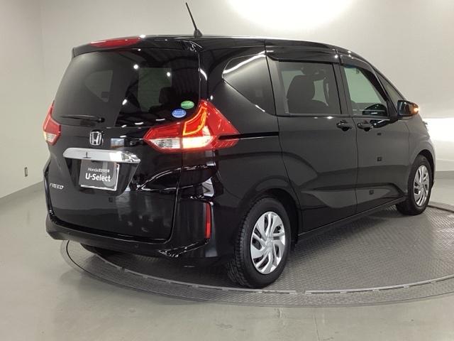 フリード G・ホンダセンシング 純正ナビ フルセグ リアカメラ Fセグ 追突被害軽減ブレーキ iストップ Wエアバッグ パワーウィンドウ アクティブクルーズコントロール スマートキ カラーバックモニター VSA エアコン キーレス(8枚目)