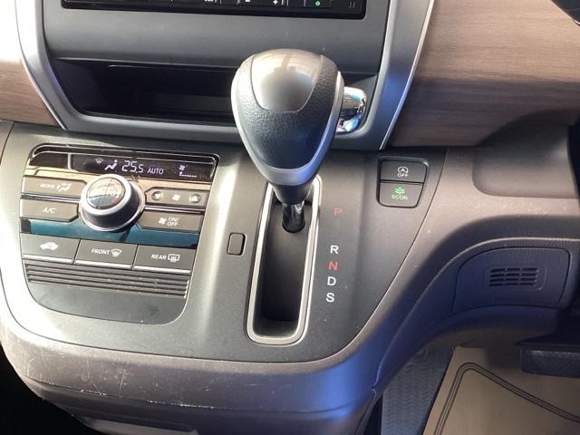 フリード G・ホンダセンシング 純正ナビ フルセグ リアカメラ Fセグ 追突被害軽減ブレーキ iストップ Wエアバッグ パワーウィンドウ アクティブクルーズコントロール スマートキ カラーバックモニター VSA エアコン キーレス(14枚目)