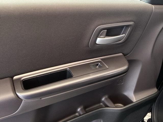 フリード G・ホンダセンシング 純正ナビ フルセグ リアカメラ Fセグ 追突被害軽減ブレーキ iストップ Wエアバッグ パワーウィンドウ アクティブクルーズコントロール スマートキ カラーバックモニター VSA エアコン キーレス(40枚目)