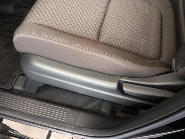 フリード G・ホンダセンシング 純正ナビ フルセグ リアカメラ Fセグ 追突被害軽減ブレーキ iストップ Wエアバッグ パワーウィンドウ アクティブクルーズコントロール スマートキ カラーバックモニター VSA エアコン キーレス(42枚目)