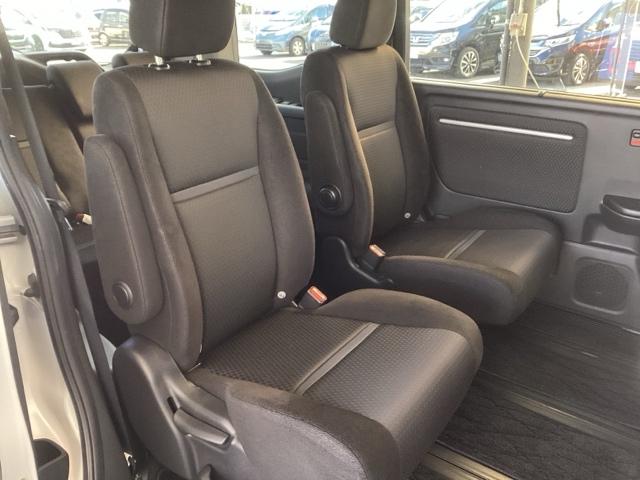 �t���b�g�ȏ��ƕG���⓪��X�y�[�X�ȂǏ\���ȍL��������܂��B