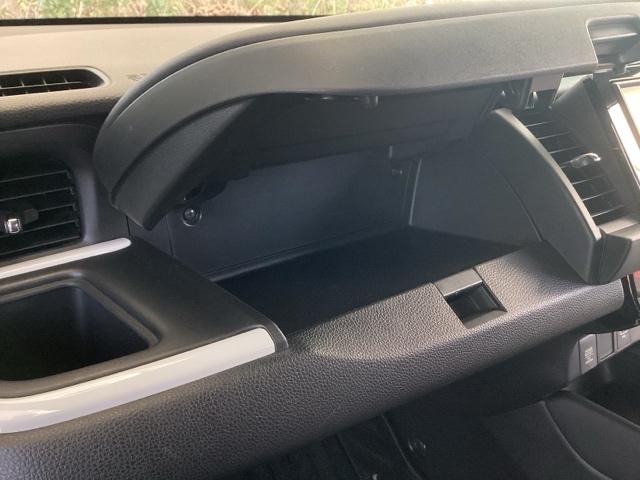 フィット e:HEVホーム 純正ナビ フルセグ リアカメラ 前後誤発進抑制機能 クリソナ 助手席エアバッグ 運転席エアバッグ アイドリングストップ LEDライト USB接続 バックカメラ ABS サイドエアバッグ スマートキー(43枚目)