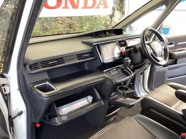 ステップワゴンスパーダ スパーダ・クールスピリットホンダセンシング　メモリーナビ　ＥＴＣ　リアカメラ　サイドエアバック　スマートキ　左右電動スライドドア　バックモニタ　地ＴＶ　ナビ＆ＴＶ　三列シート　ＵＳＢ　助手席エアバッグ　ＡＡＣ　横滑り防止機能　ターボ車　ＡＢＳ（36枚目）