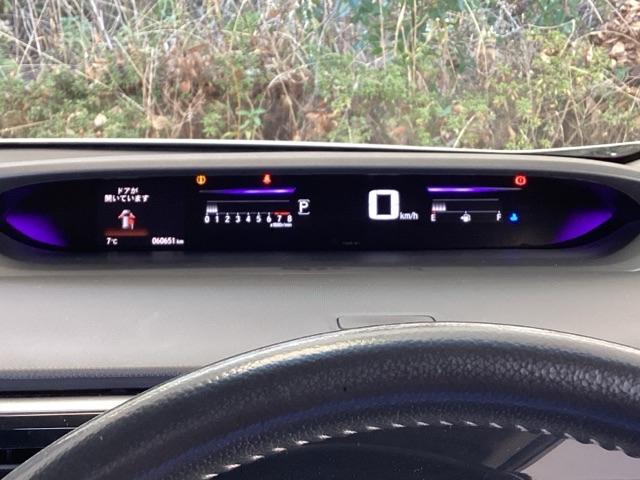 ステップワゴンスパーダ スパーダ・クールスピリットホンダセンシング　メモリーナビ　ＥＴＣ　リアカメラ　サイドエアバック　スマートキ　左右電動スライドドア　バックモニタ　地ＴＶ　ナビ＆ＴＶ　三列シート　ＵＳＢ　助手席エアバッグ　ＡＡＣ　横滑り防止機能　ターボ車　ＡＢＳ（45枚目）