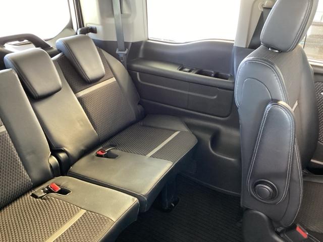 ステップワゴンスパーダ スパーダ・クールスピリットホンダセンシング　メモリーナビ　ＥＴＣ　リアカメラ　サイドエアバック　スマートキ　左右電動スライドドア　バックモニタ　地ＴＶ　ナビ＆ＴＶ　三列シート　ＵＳＢ　助手席エアバッグ　ＡＡＣ　横滑り防止機能　ターボ車　ＡＢＳ（65枚目）