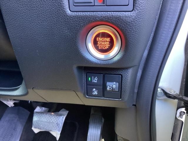 N-BOX G・EX 純正ナビ フルセグ リアカメラ ドライブレコーダー DVD再生 誤発進抑制 LEDライト オートクルーズコントロール ETC Bカメラ 盗難防止装置 スマートキー シートヒーター オートエアコン(17枚目)