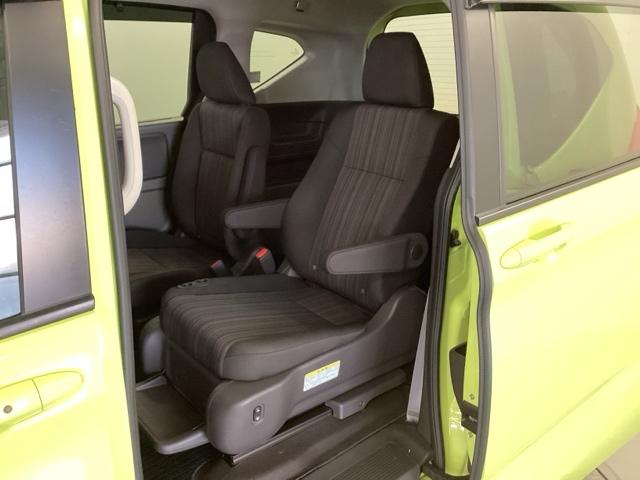 �T�C�h���t�g�A�b�v�V�[�g�Ԃł��B�d���ŏ���ȃV�[�g���������ƊO���ɉ�]���A�V�[�g���ԊO�ɏ㏸�����~���A���~�肪�y�X�ɂȂ�܂��B��������A�Ԃ������𗘗p���Ă�����ɂ������߂ł��B