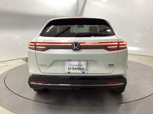 ���ꂪ�t�����₷�������K���X�ɂ̓������C�p�[���t���Ă��܂��B�t�����g�̃��C�p�[���n�m�̎��̓V�t�g���o�[�����o�[�X�ɓ����ƃ������C�p�[�������N���č쓮�A�N�����[�Ȏ��E���ۂĂ܂��B