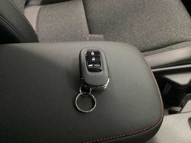 �X�}�[�g�L�[�V�X�e�����ڂł��̂ŁA�n���h�����̃X�C�b�`�������΁A�G���W���X�^�[�g�I