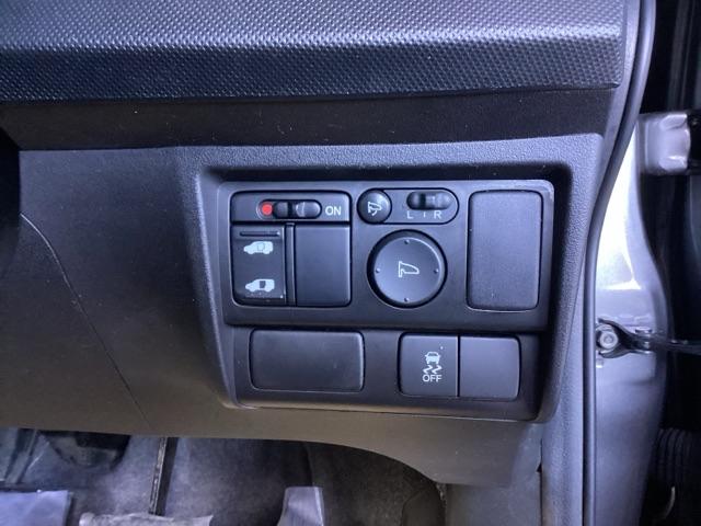 �p���[�X���C�h�h�A�̊J�̓X�}�[�g�L�[�̃����R����h�A�m�u�͖ܘ_�A�^�]�ȑ��̃X�C�b�`����ł��J���ł��A���S�E�ȒP�ł��B