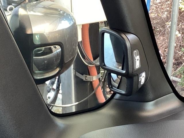 Ｎ－ＢＯＸカスタム Ｇ・Ｌターボホンダセンシング　純正メモリーナビ　ドラレコ　リアカメラ　フルセ　両側ＰＷスライドドア　Ｂモニタ　Ｉストップ　セキュリティー　点検記録簿　ＵＳＢ接続　クルーズコントロール　ナビＴＶ　キーレスエントリー　ヒーター　ＶＳＡ（50枚目）