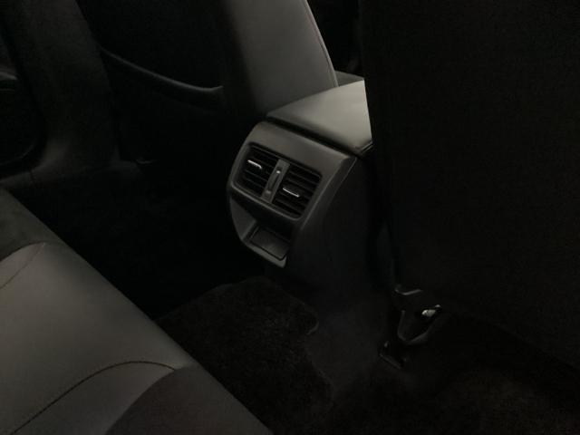 ���A�ȃG�A�R���́A�㕔���Ȃ̉��K�������コ���܂��B