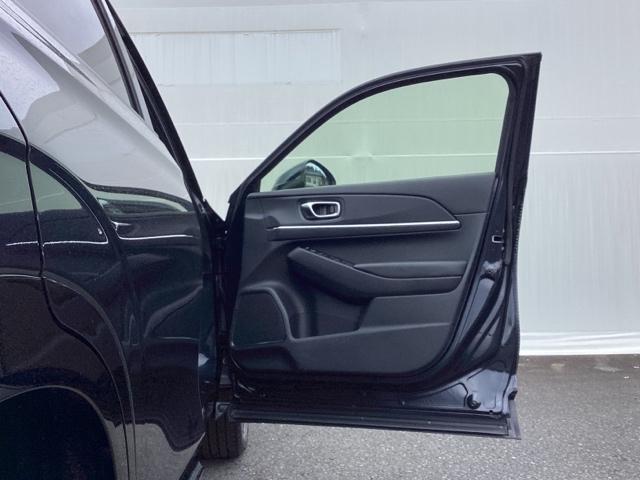 ヴェゼル ｅ：ＨＥＶＺ　メモリーナビ　ドラレコ　ＥＴＣ　リアカメラ　衝突回避支援ブレーキ機能　スマキ　Ｐトランク　フルオートエアコン　Ｄレコ　エアバッグ　両席エアバック　Ｒカメ　記録簿付　パワーウィンドウ　ＬＥＤランプ（27枚目）