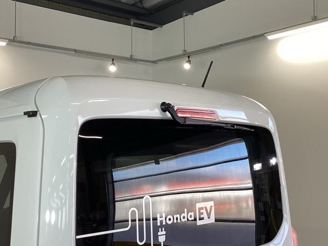 Ｎ－ＶＡＮ ｅ： ｅ：Ｌ４　純正メモリーナビ　リアカメラ　ＥＴＣ　バックモニター　フルオートエアコン　パワーウィンドー　運転席シートヒーター　パーキングセンサー　アクティブクルーズコントロール　キーレス　両スライドドア　ＶＳＡ（33枚目）