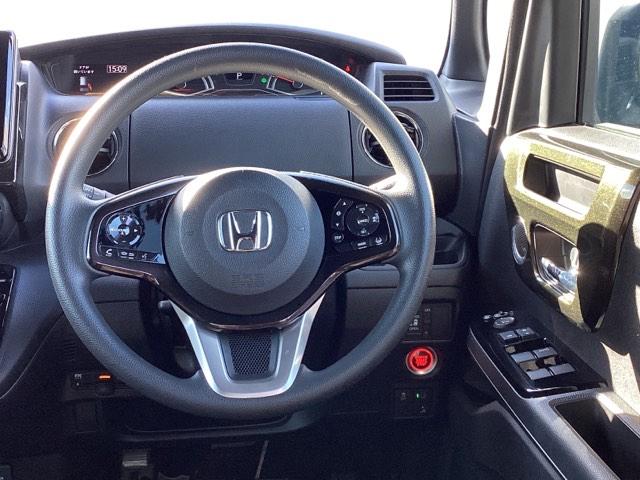 N-BOXカスタム G・Lホンダセンシング メモリーナビ ドラレコ ETC リアカメラ ドライブレコーダー付 ベンチS パワーウインドー 記録簿有 Bモニタ 横滑防止 スマートキープッシュスタート フルセグ地デジTV 運転席エアバッグ クルコン(3枚目)