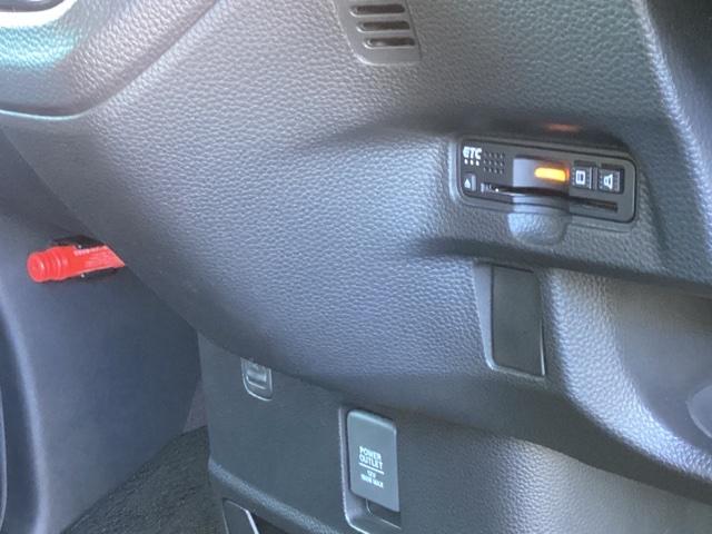 N-BOXカスタム G・Lホンダセンシング メモリーナビ ドラレコ ETC リアカメラ ドライブレコーダー付 ベンチS パワーウインドー 記録簿有 Bモニタ 横滑防止 スマートキープッシュスタート フルセグ地デジTV 運転席エアバッグ クルコン(13枚目)