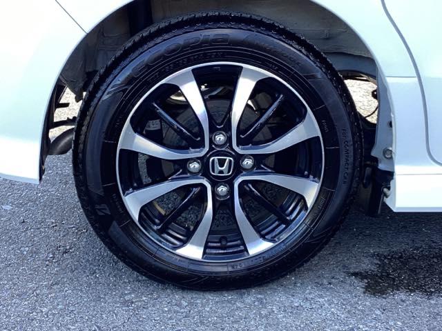 N-BOXカスタム G・Lホンダセンシング メモリーナビ ドラレコ ETC リアカメラ ドライブレコーダー付 ベンチS パワーウインドー 記録簿有 Bモニタ 横滑防止 スマートキープッシュスタート フルセグ地デジTV 運転席エアバッグ クルコン(22枚目)