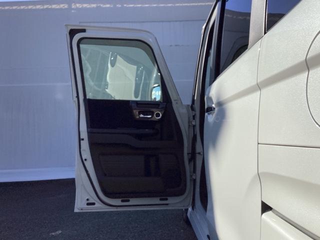 N-BOXカスタム G・Lホンダセンシング メモリーナビ ドラレコ ETC リアカメラ ドライブレコーダー付 ベンチS パワーウインドー 記録簿有 Bモニタ 横滑防止 スマートキープッシュスタート フルセグ地デジTV 運転席エアバッグ クルコン(27枚目)