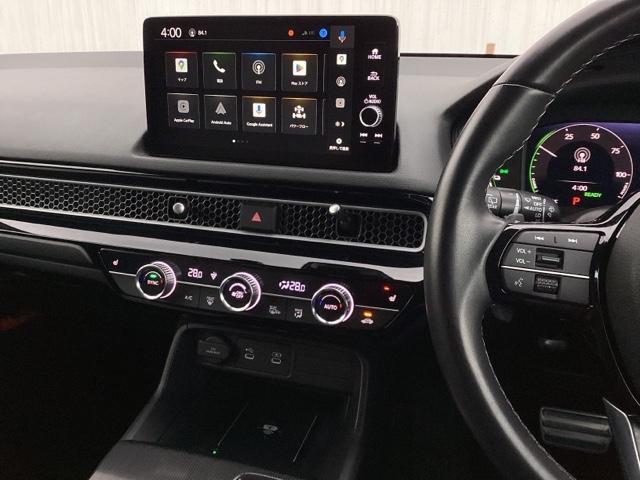 シビック ｅ：ＨＥＶＥＸ　試乗車　メモリーナビ　ドラレコ　ＥＴＣ　クルコン　シ－トヒ－タ－　衝突軽減ブレーキ　ＡＢＳ　ＬＥＤヘッドランプ　サイドカーテンエアバック　サンルーフ　Ｂカメ　ドライブレコーダー　アイドリングストップ（6枚目）