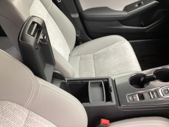 シビック ｅ：ＨＥＶＥＸ　試乗車　メモリーナビ　ドラレコ　ＥＴＣ　クルコン　シ－トヒ－タ－　衝突軽減ブレーキ　ＡＢＳ　ＬＥＤヘッドランプ　サイドカーテンエアバック　サンルーフ　Ｂカメ　ドライブレコーダー　アイドリングストップ（33枚目）