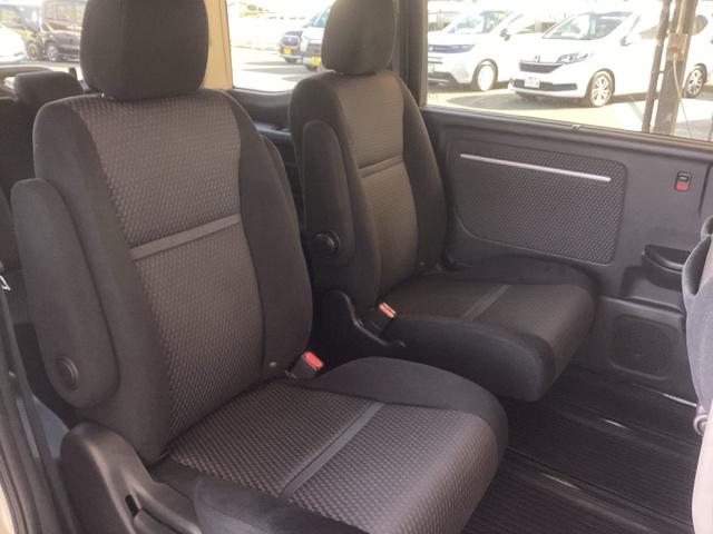 �t���b�g�ȏ��ƕG���⓪��X�y�[�X�ȂǏ\���ȍL��������܂��B