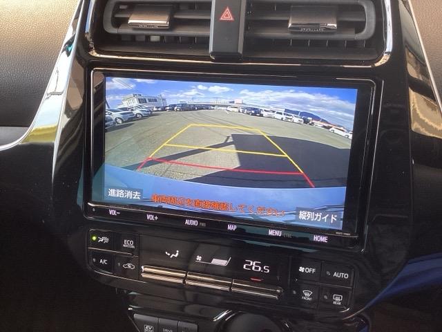 プリウス Ｓツーリングセレクション　ナビ　フルセグ　リアカメラ　コーナーセンサ　シートＨ　地デジ　バックモニタ　アイスト　エアロ　オ－トエアコン　ＬＥＤランプ　横滑り防止　セキュリティアラーム　エアバック　サイドエアバック　ＥＴＣ車載器（12枚目）