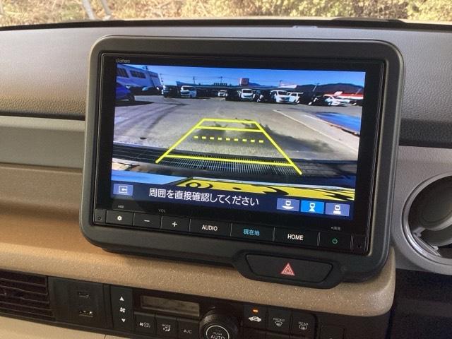 Ｎ－ＢＯＸ ベースグレード　純正ナビ　フルセグ　リアカメラ　アイスト　セキュリティアラーム　地デジＴＶ　誤発信抑制機能　キーレスエントリー　前席シートヒーター　ＵＳＢポート　バックカメラ付　スマートキ　運転席エアバッグ　ナビＴＶ（12枚目）