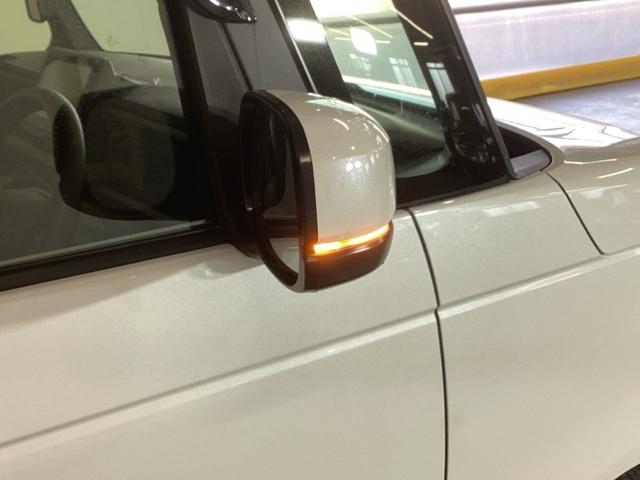 Ｎ－ＢＯＸ ベースグレード　純正ナビ　フルセグ　リアカメラ　アイスト　セキュリティアラーム　地デジＴＶ　誤発信抑制機能　キーレスエントリー　前席シートヒーター　ＵＳＢポート　バックカメラ付　スマートキ　運転席エアバッグ　ナビＴＶ（37枚目）