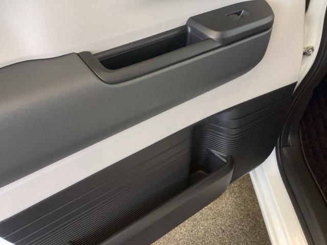 Ｎ－ＢＯＸ ベースグレード　純正ナビ　フルセグ　リアカメラ　アイスト　セキュリティアラーム　地デジＴＶ　誤発信抑制機能　キーレスエントリー　前席シートヒーター　ＵＳＢポート　バックカメラ付　スマートキ　運転席エアバッグ　ナビＴＶ（40枚目）