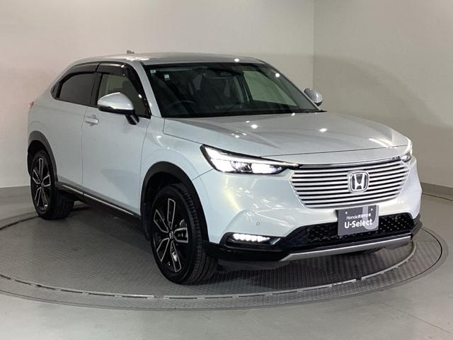 ヴェゼル ｅ：ＨＥＶＺ　純正メモリーナビ　ドラレコ　リアカメラ　地上デジタル　ＵＳＢ入力　ハンズフリーテールゲート　シートＨ　サイドエアＢ　パークセンサー　リヤカメラ　点検記録簿　ＬＥＤヘットライト　ＥＳＣ　パワステ　ＡＡＣ（7枚目）