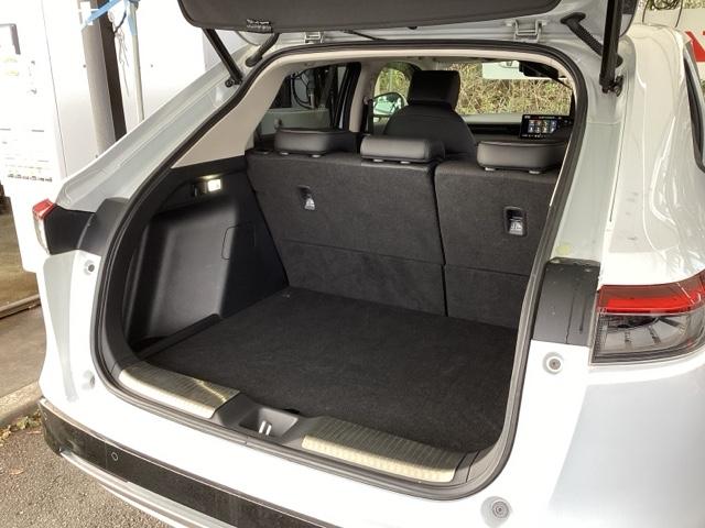 ヴェゼル ｅ：ＨＥＶＺ　純正メモリーナビ　ドラレコ　リアカメラ　地上デジタル　ＵＳＢ入力　ハンズフリーテールゲート　シートＨ　サイドエアＢ　パークセンサー　リヤカメラ　点検記録簿　ＬＥＤヘットライト　ＥＳＣ　パワステ　ＡＡＣ（18枚目）