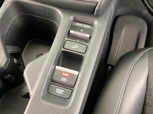 ヴェゼル ｅ：ＨＥＶＺ　純正メモリーナビ　ドラレコ　リアカメラ　地上デジタル　ＵＳＢ入力　ハンズフリーテールゲート　シートＨ　サイドエアＢ　パークセンサー　リヤカメラ　点検記録簿　ＬＥＤヘットライト　ＥＳＣ　パワステ　ＡＡＣ（40枚目）