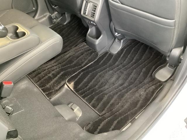 ヴェゼル ｅ：ＨＥＶＺ　純正メモリーナビ　ドラレコ　リアカメラ　地上デジタル　ＵＳＢ入力　ハンズフリーテールゲート　シートＨ　サイドエアＢ　パークセンサー　リヤカメラ　点検記録簿　ＬＥＤヘットライト　ＥＳＣ　パワステ　ＡＡＣ（65枚目）