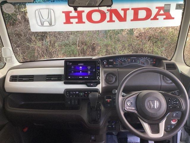 N-BOX L 純正ナビ フルセグ リアカメラ USB入力 DVD視聴可能 LEDランプ 運転席エアバッグ イモビライザー キーフリー Rカメ パワーウインドウ ナビTV 助手席エアバッグ ETC付 エアコン 地デジ(3枚目)