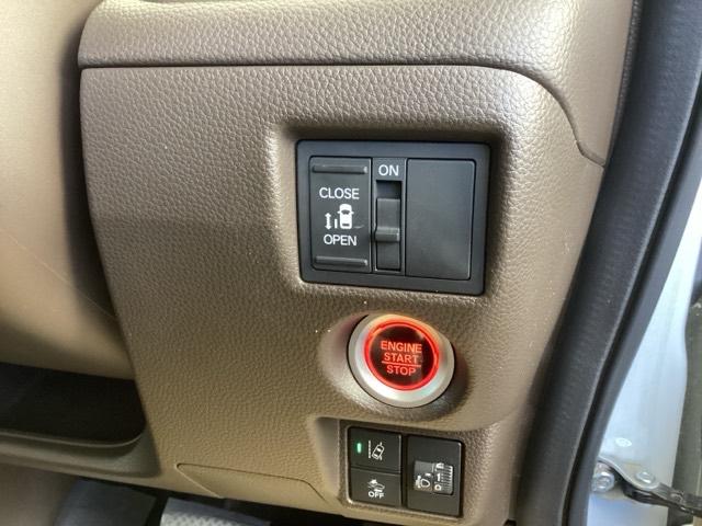 N-BOX L 純正ナビ フルセグ リアカメラ USB入力 DVD視聴可能 LEDランプ 運転席エアバッグ イモビライザー キーフリー Rカメ パワーウインドウ ナビTV 助手席エアバッグ ETC付 エアコン 地デジ(16枚目)