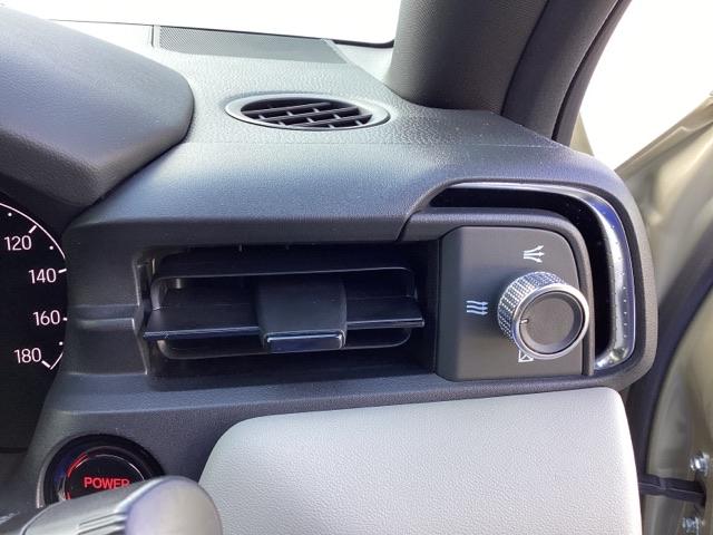 �t���I�[�g�G�A�R���͊�]�̉��x�ݒ�ŕ��̉��x�����ʂ����������ŔN�����K�ł��B