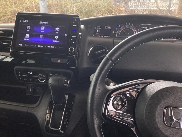 Ｎ－ＢＯＸカスタム ＥＸターボ　純正ナビ　スーパースライドシート　アイドルＳＴＯＰ　ソナー　衝突被害軽減装置　ＤＶＤ　サイドエアバック　横滑り防止装置　ＬＥＤランプ　ＡＢＳ　ＵＳＢ　地デジ　エアバッグ　盗難防止装置　オートエアコン（2枚目）