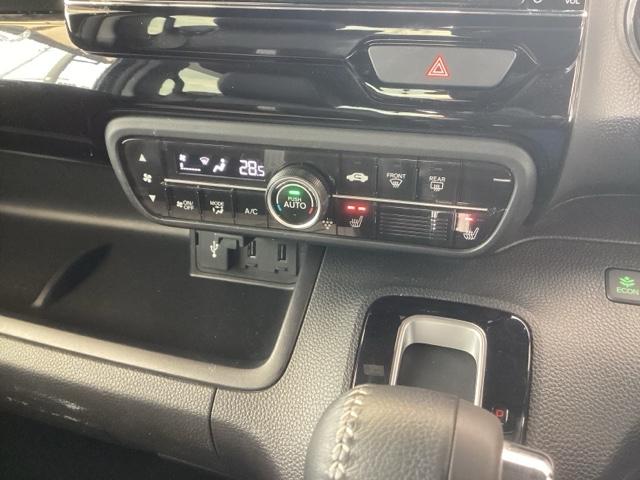 Ｎ－ＢＯＸカスタム ＥＸターボ　純正ナビ　スーパースライドシート　アイドルＳＴＯＰ　ソナー　衝突被害軽減装置　ＤＶＤ　サイドエアバック　横滑り防止装置　ＬＥＤランプ　ＡＢＳ　ＵＳＢ　地デジ　エアバッグ　盗難防止装置　オートエアコン（13枚目）